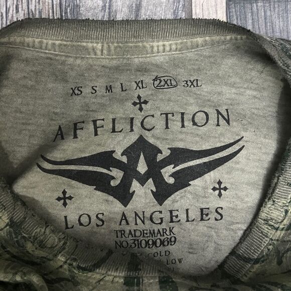 🔥☠️ Y2K AFFLICTION Los Angeles all over print Graphic Tee Men’s 2XL - PERFECT - Picture 13 of 13